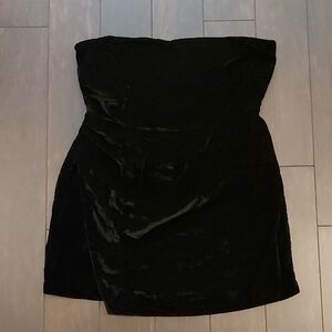 House of Harlow 1960 Black Strapless Bodycon Dress